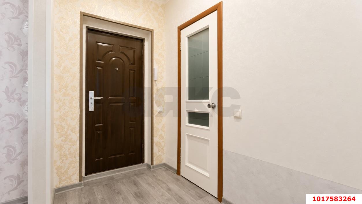 Фото №11: 1-комнатная квартира <span class="whitespace-nowrap">32 м²</span>, <span class="whitespace-nowrap">2/5 эт.</span> - Краснодар, Прикубанский внутригородской округ, мкр. Музыкальный, пер. Шаляпина, 3