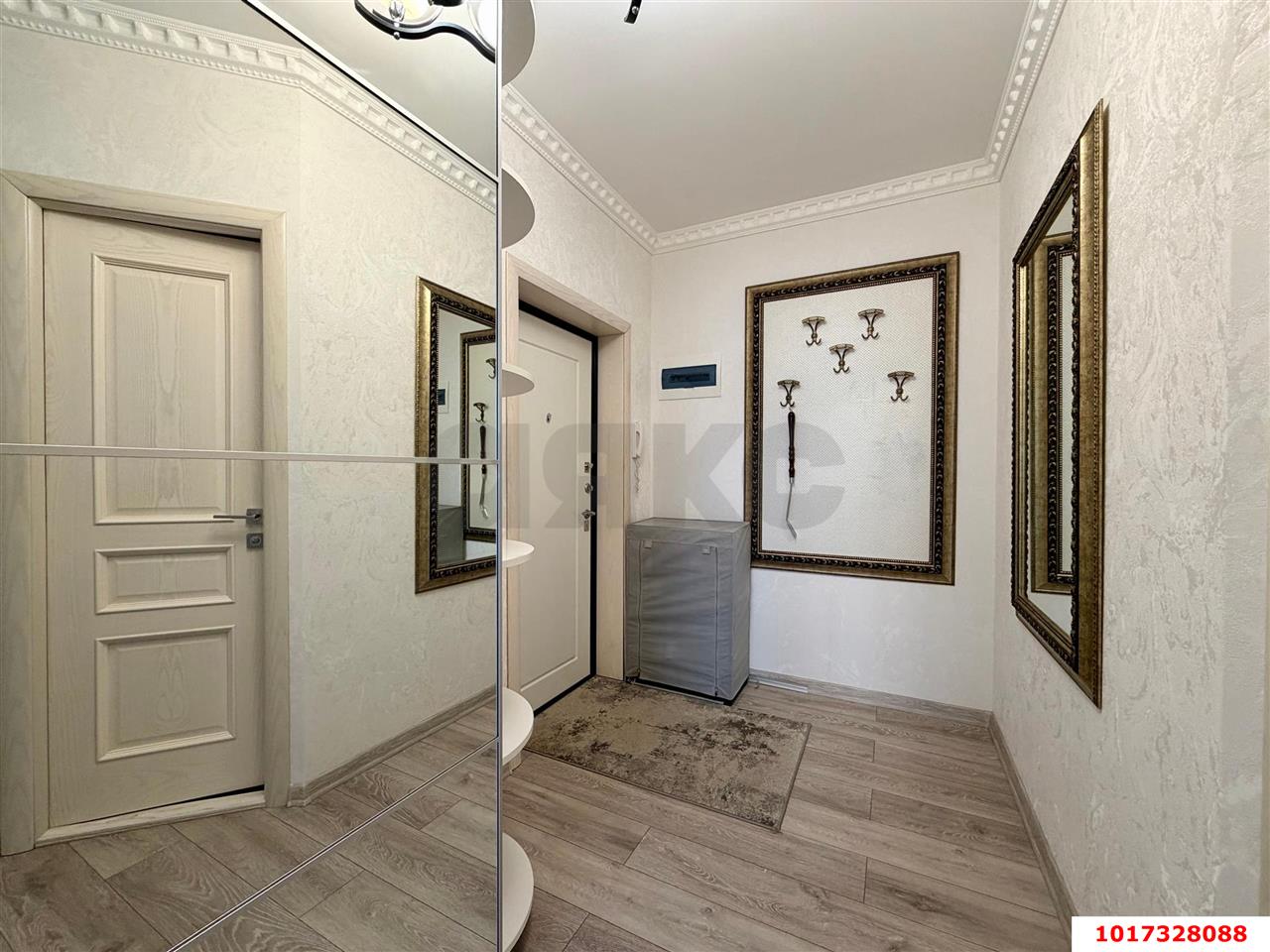 Фото №2: 3-комнатная квартира <span class="whitespace-nowrap">84 м²</span>, <span class="whitespace-nowrap">14/18 эт.</span> - Краснодар, Прикубанский внутригородской округ, Фестивальный, ЖК Екатеринодар, мкр. Солнечный, ул. Архитектора Петина, 18/1