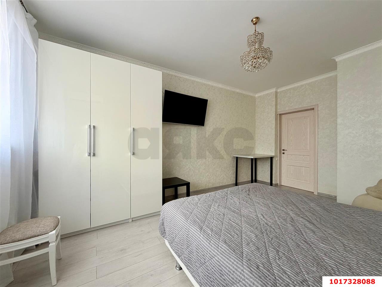 Фото №6: 3-комнатная квартира <span class="whitespace-nowrap">84 м²</span>, <span class="whitespace-nowrap">14/18 эт.</span> - Краснодар, Прикубанский внутригородской округ, Фестивальный, ЖК Екатеринодар, мкр. Солнечный, ул. Архитектора Петина, 18/1