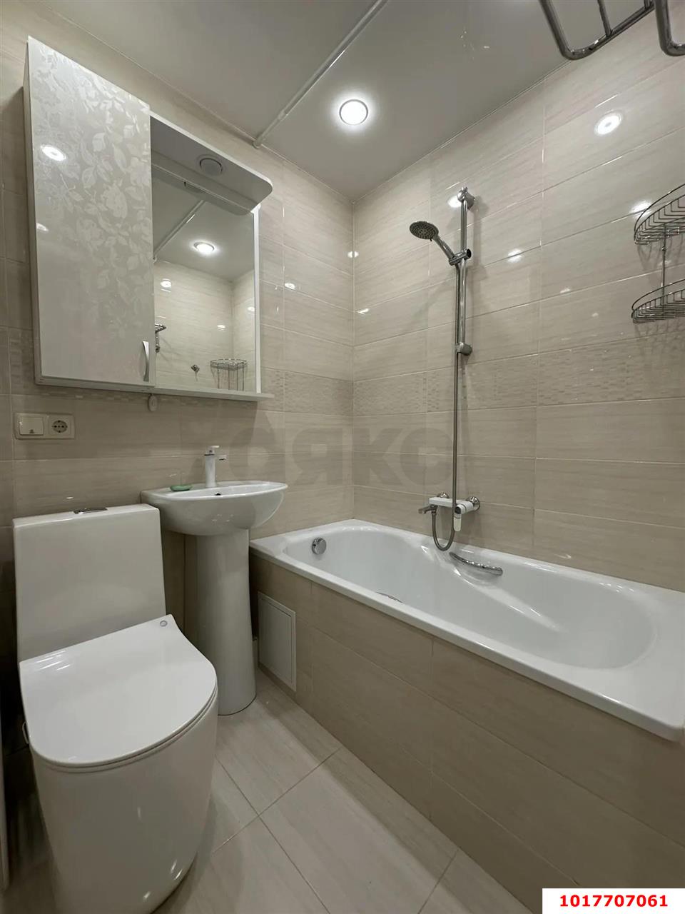 Фото №9: 1-комнатная квартира <span class="whitespace-nowrap">40 м²</span>, <span class="whitespace-nowrap">1/5 эт.</span> - Краснодар, Прикубанский внутригородской округ, мкр. Фестивальный, ул. Герцена, 188