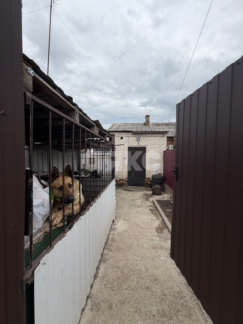 Фото №28: 2-комнатная квартира <span class="whitespace-nowrap">37 м²</span>, <span class="whitespace-nowrap">1/1 эт.</span> - Кореновск, ул. Коммунистическая, 11