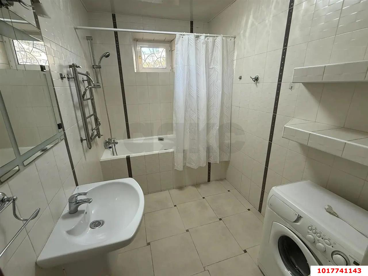 Фото №6: 4-комнатная квартира <span class="whitespace-nowrap">120 м²</span>, <span class="whitespace-nowrap">2/9 эт.</span> - Краснодар, Карасунский внутригородской округ, мкр. Черёмушки, ул. Старокубанская, 129