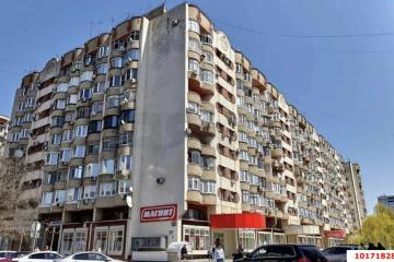 Фото №1: 3-комнатная квартира <span class="whitespace-nowrap">68 м²</span>, <span class="whitespace-nowrap">6/10 эт.</span> - Краснодар, мкр. Центральный, ул. Рашпилевская, 32