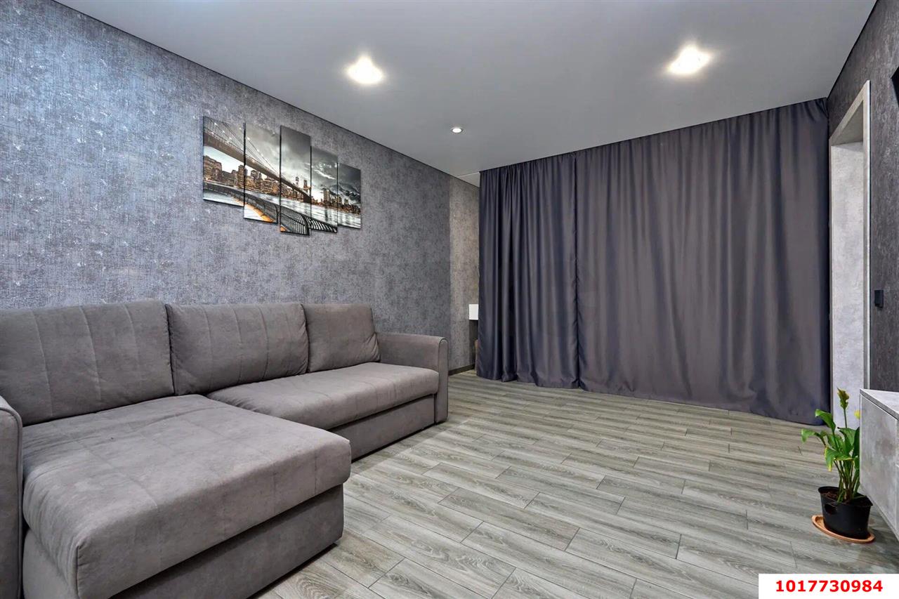Фото №5: 1-комнатная квартира <span class="whitespace-nowrap">40 м²</span>, <span class="whitespace-nowrap">10/14 эт.</span> - Краснодар, Карасунский внутригородской округ, мкр. Гидростроителей, ул. Трудовой Славы, 1