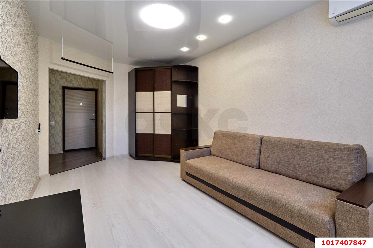 Фото №5: 1-комнатная квартира <span class="whitespace-nowrap">49 м²</span>, <span class="whitespace-nowrap">3/9 эт.</span> - Краснодар, Прикубанский внутригородской округ, мкр. Музыкальный, ул. имени Мусоргского М.П., 11
