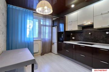 Фото №1: 1-комнатная квартира <span class="whitespace-nowrap">46 м²</span>, <span class="whitespace-nowrap">3/9 эт.</span> - Краснодар, мкр. Музыкальный, ул. имени Мусоргского М.П., 11