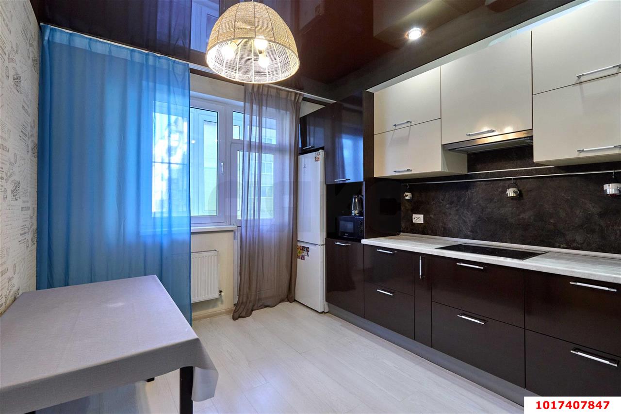 Фото №1: 1-комнатная квартира <span class="whitespace-nowrap">49 м²</span>, <span class="whitespace-nowrap">3/9 эт.</span> - Краснодар, Прикубанский внутригородской округ, мкр. Музыкальный, ул. имени Мусоргского М.П., 11