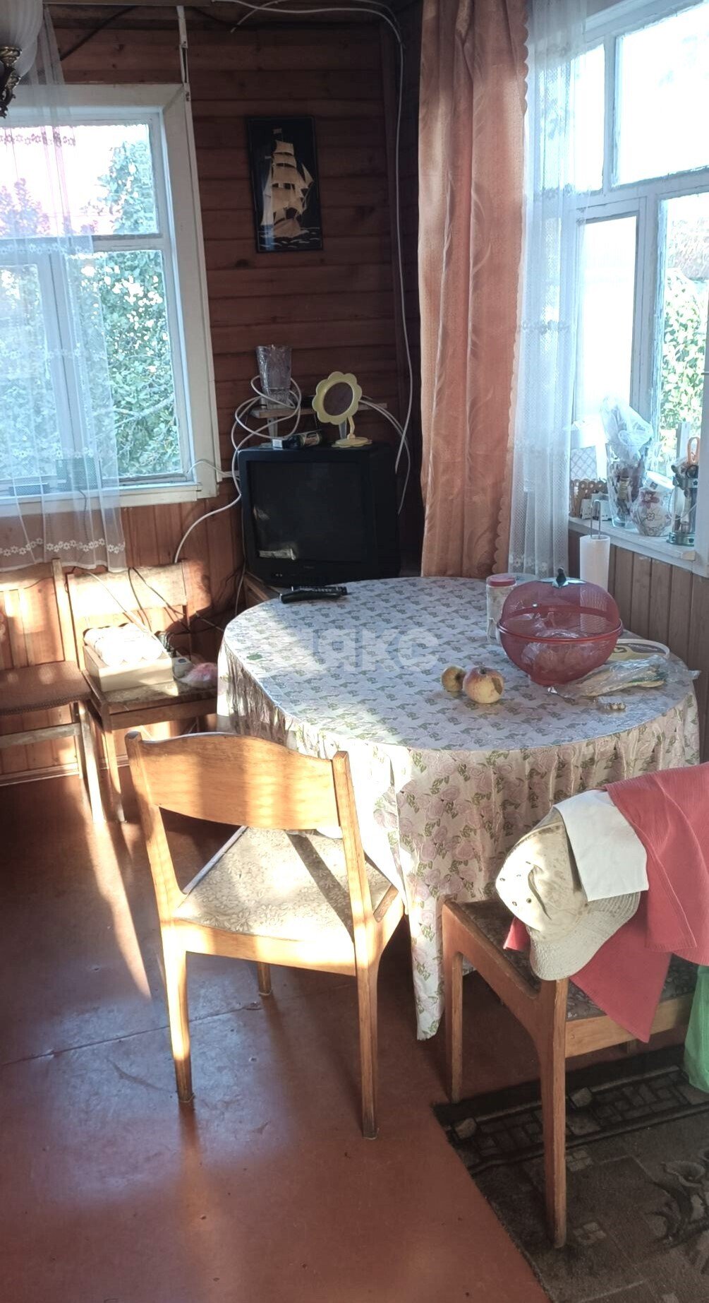 Фото №3: Дача <span class="whitespace-nowrap">75 м²</span> <span class="whitespace-nowrap">+ 8 сот.</span>, <span class="whitespace-nowrap">2 эт.</span> - СНТ Семья