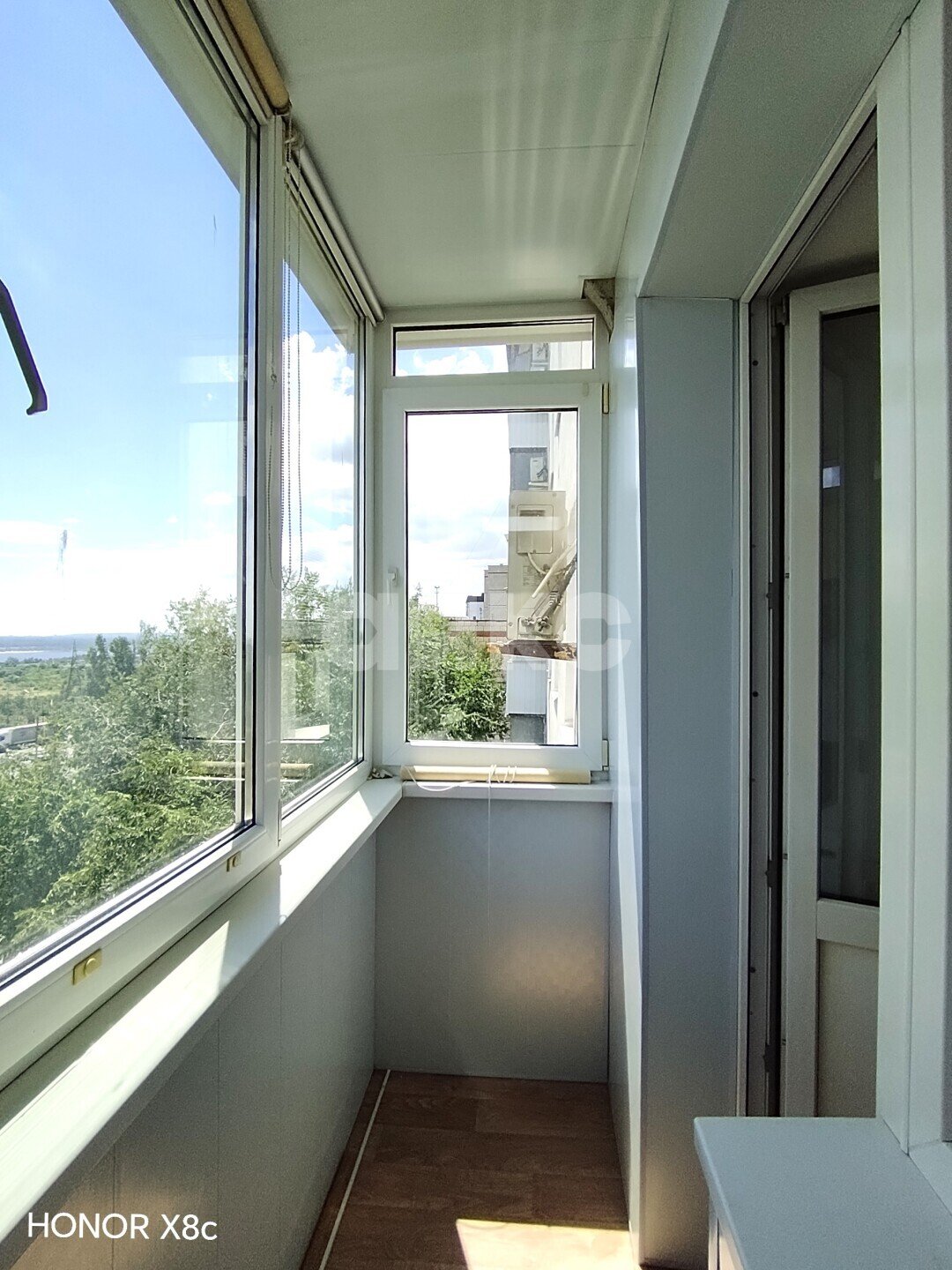 Фото №6: 2-комнатная квартира <span class="whitespace-nowrap">48 м²</span>, <span class="whitespace-nowrap">5/10 эт.</span> - Волгоград, Советский, мкр. 232-й, пр-кт Университетский, 94