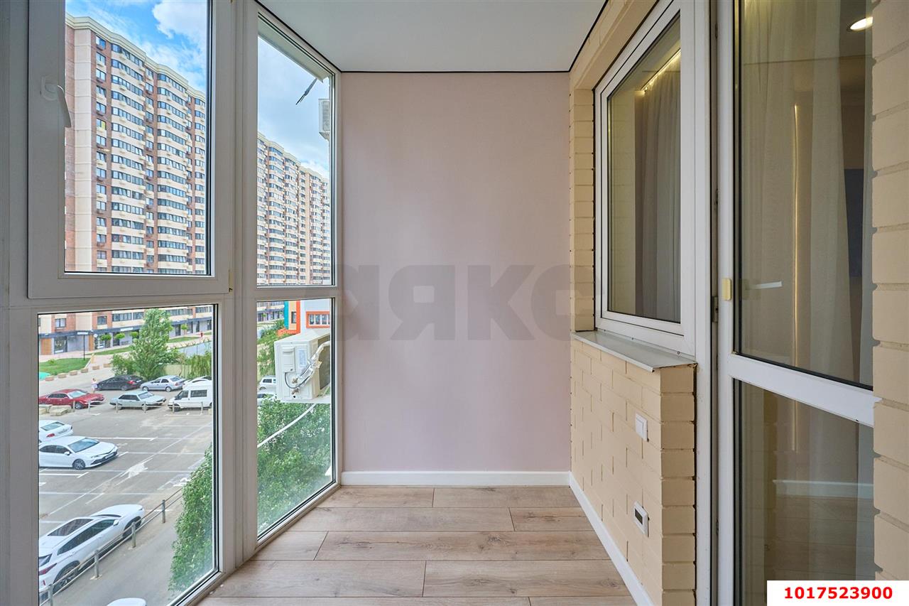 Фото №13: 2-комнатная квартира <span class="whitespace-nowrap">66 м²</span>, <span class="whitespace-nowrap">4/24 эт.</span> - Краснодар, Прикубанский внутригородской округ, имени Петра Метальникова, мкр. ЖК Времена Года 3, ул. Цезаря Куникова, 24к1