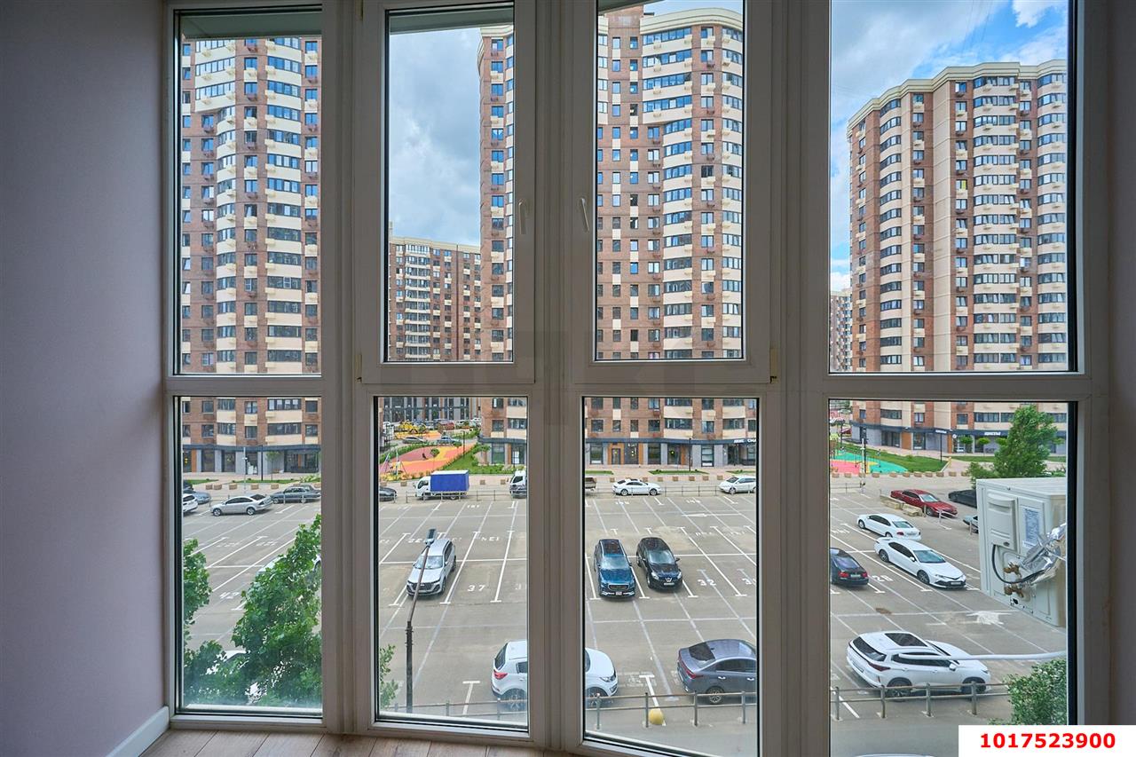 Фото №9: 2-комнатная квартира <span class="whitespace-nowrap">66 м²</span>, <span class="whitespace-nowrap">4/24 эт.</span> - Краснодар, Прикубанский внутригородской округ, имени Петра Метальникова, мкр. ЖК Времена Года 3, ул. Цезаря Куникова, 24к1