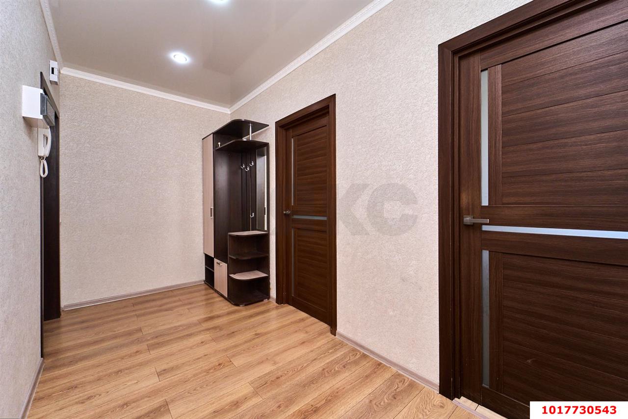 Фото №12: 1-комнатная квартира <span class="whitespace-nowrap">45 м²</span>, <span class="whitespace-nowrap">2/16 эт.</span> - Краснодар, Прикубанский внутригородской округ, жилой комплекс Времена Года-2, мкр. имени Петра Метальникова, ул. Петра Метальникова, 26