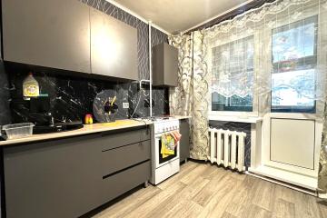 Фото №1: 1-комнатная квартира <span class="whitespace-nowrap">34 м²</span>, <span class="whitespace-nowrap">2/3 эт.</span> - Воскресенск, мкр. Фетровой фабрики, ул. Быковского, 52