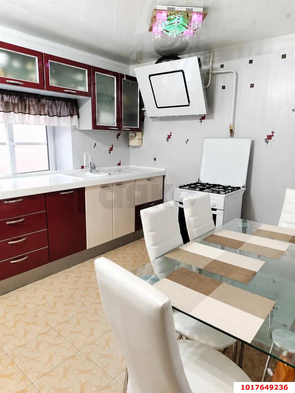 Фото №4: 5+-комнатная квартира <span class="whitespace-nowrap">271 м²</span>, <span class="whitespace-nowrap">2/2 эт.</span> - Павловская, ул. Горького, 499