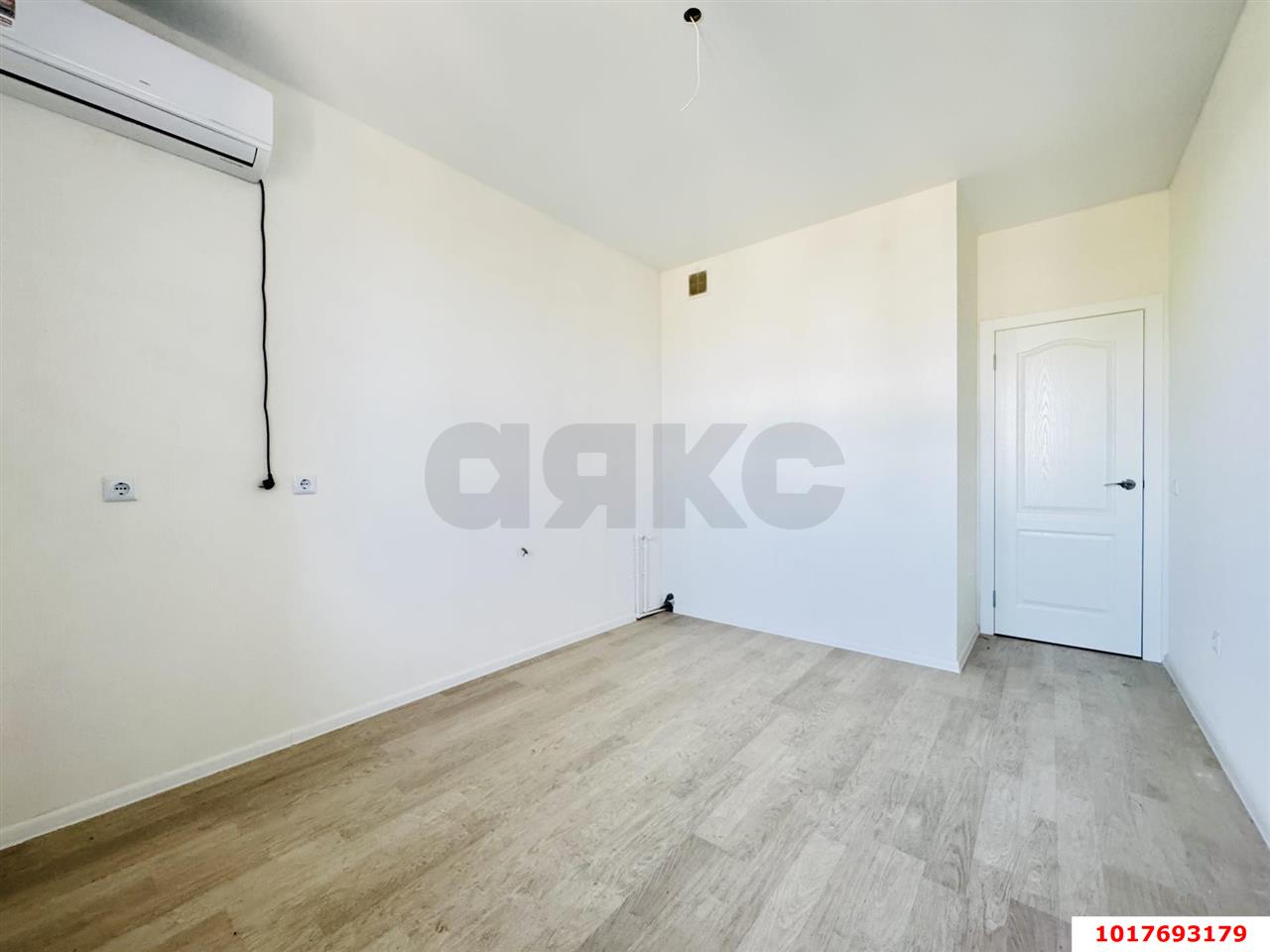Фото №4: 1-комнатная квартира <span class="whitespace-nowrap">43 м²</span>, <span class="whitespace-nowrap">4/17 эт.</span> - Краснодар, Прикубанский внутригородской округ, Музыкальный, мкр. Московский, ул. Московская, 112