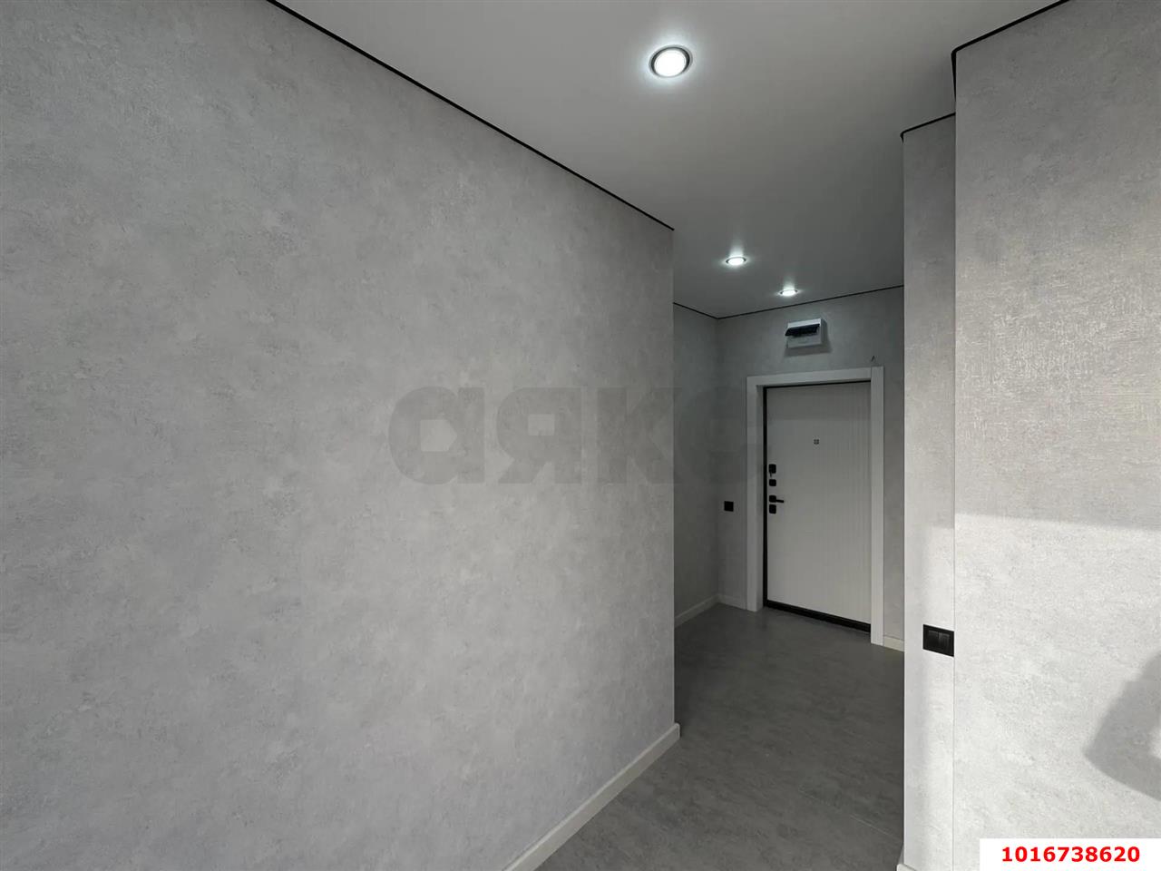 Фото №7: 1-комнатная квартира <span class="whitespace-nowrap">33 м²</span>, <span class="whitespace-nowrap">17/18 эт.</span> - Краснодар, Прикубанский внутригородской округ, мкр. ЖК Архитектор, ул. Наставников, 14