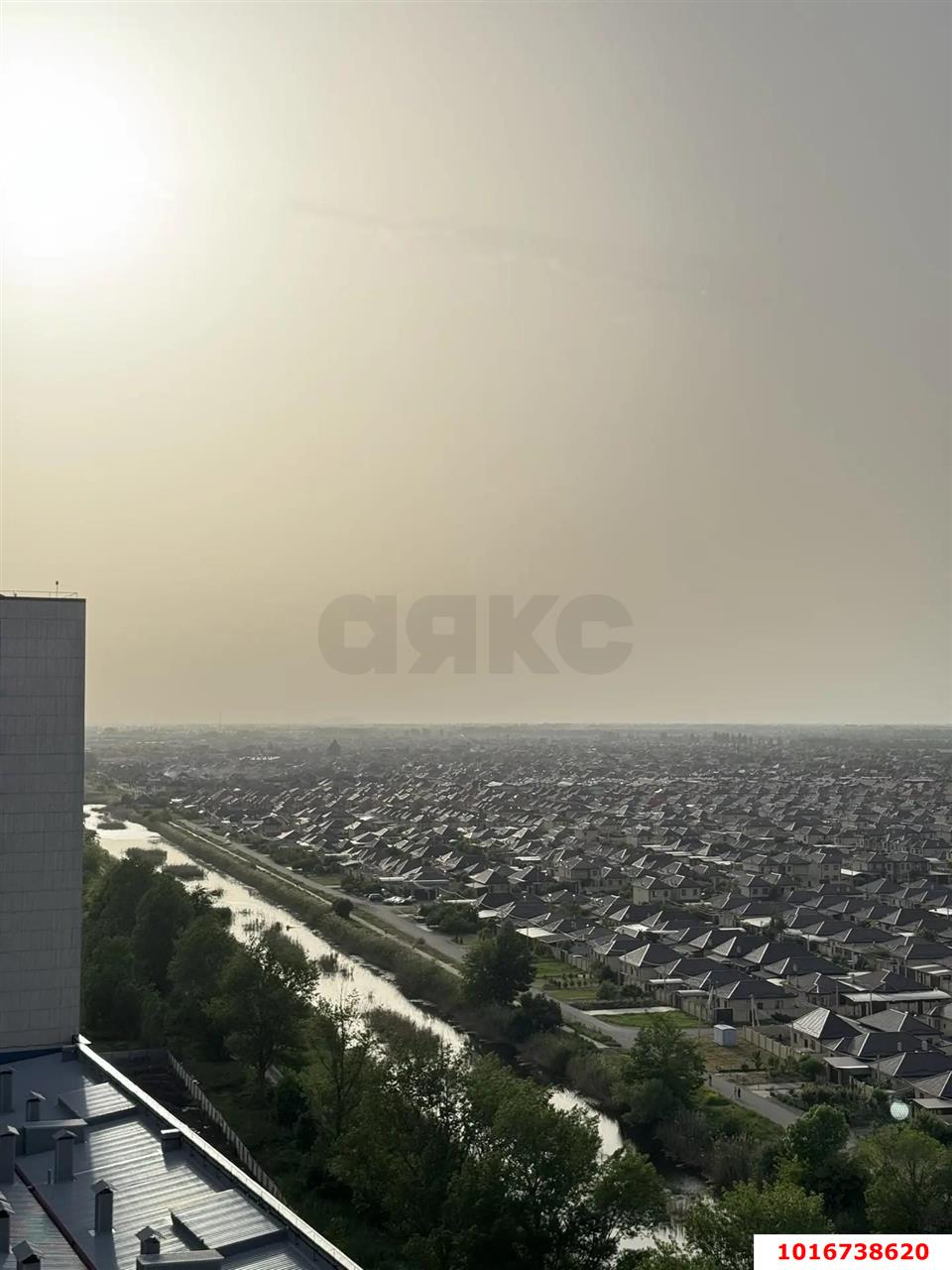 Фото №10: 1-комнатная квартира <span class="whitespace-nowrap">33 м²</span>, <span class="whitespace-nowrap">17/18 эт.</span> - Краснодар, Прикубанский внутригородской округ, мкр. ЖК Архитектор, ул. Наставников, 14