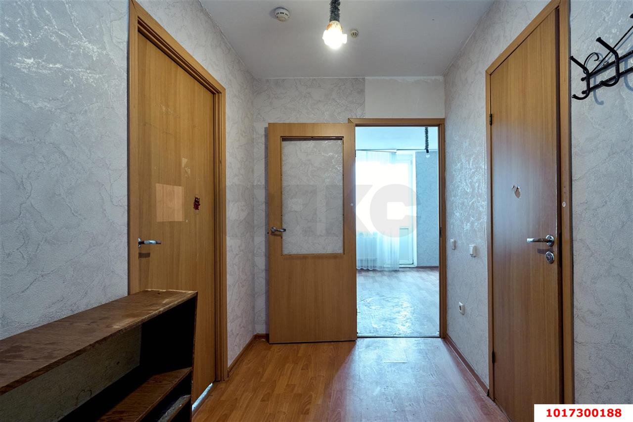 Фото №6: 1-комнатная квартира <span class="whitespace-nowrap">44 м²</span>, <span class="whitespace-nowrap">6/16 эт.</span> - Краснодар, Прикубанский внутригородской округ, Военный городок № 106, мкр. 9-й километр, ул. Циолковского, 3/1
