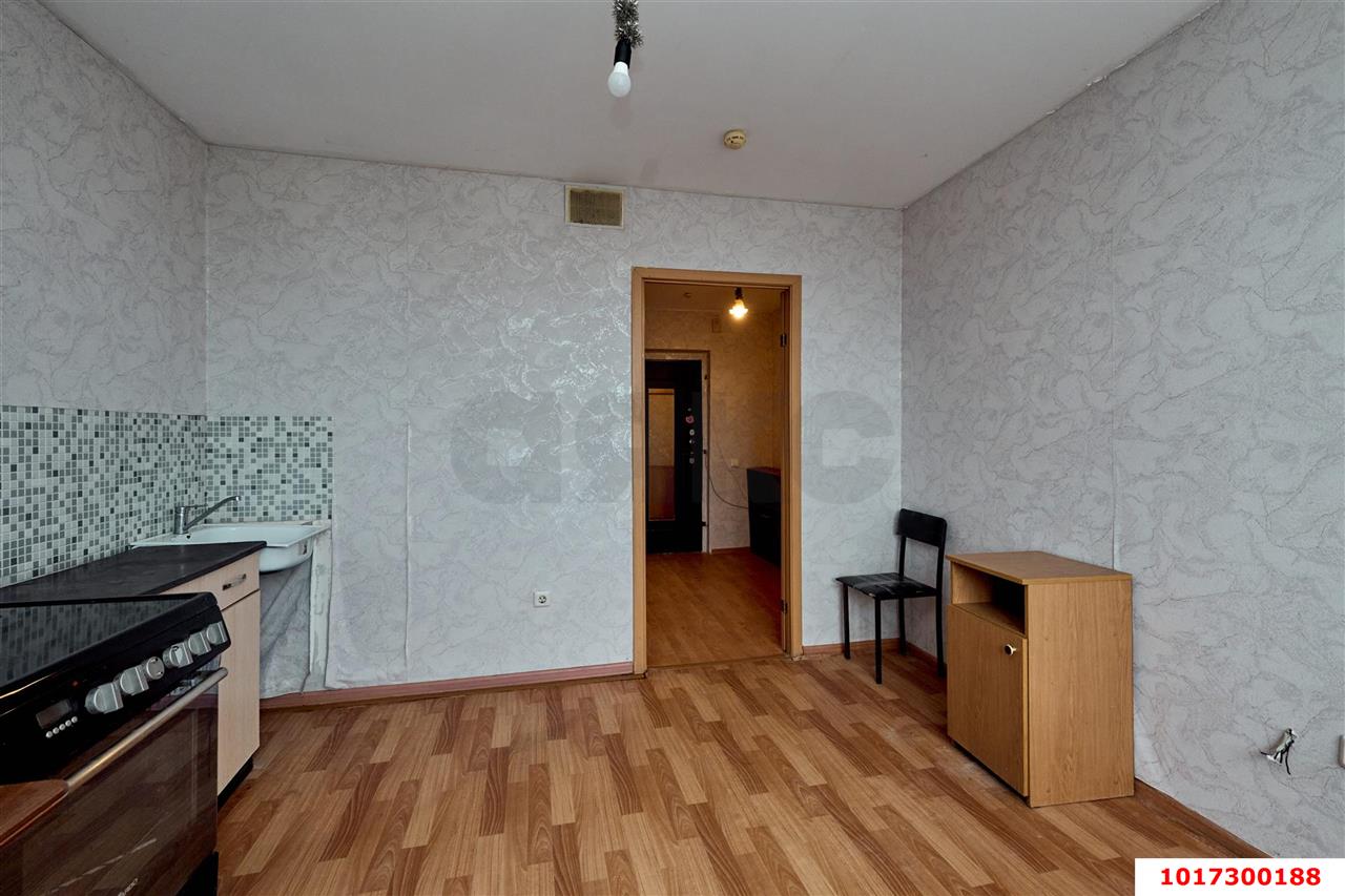 Фото №2: 1-комнатная квартира <span class="whitespace-nowrap">44 м²</span>, <span class="whitespace-nowrap">6/16 эт.</span> - Краснодар, Прикубанский внутригородской округ, Военный городок № 106, мкр. 9-й километр, ул. Циолковского, 3/1