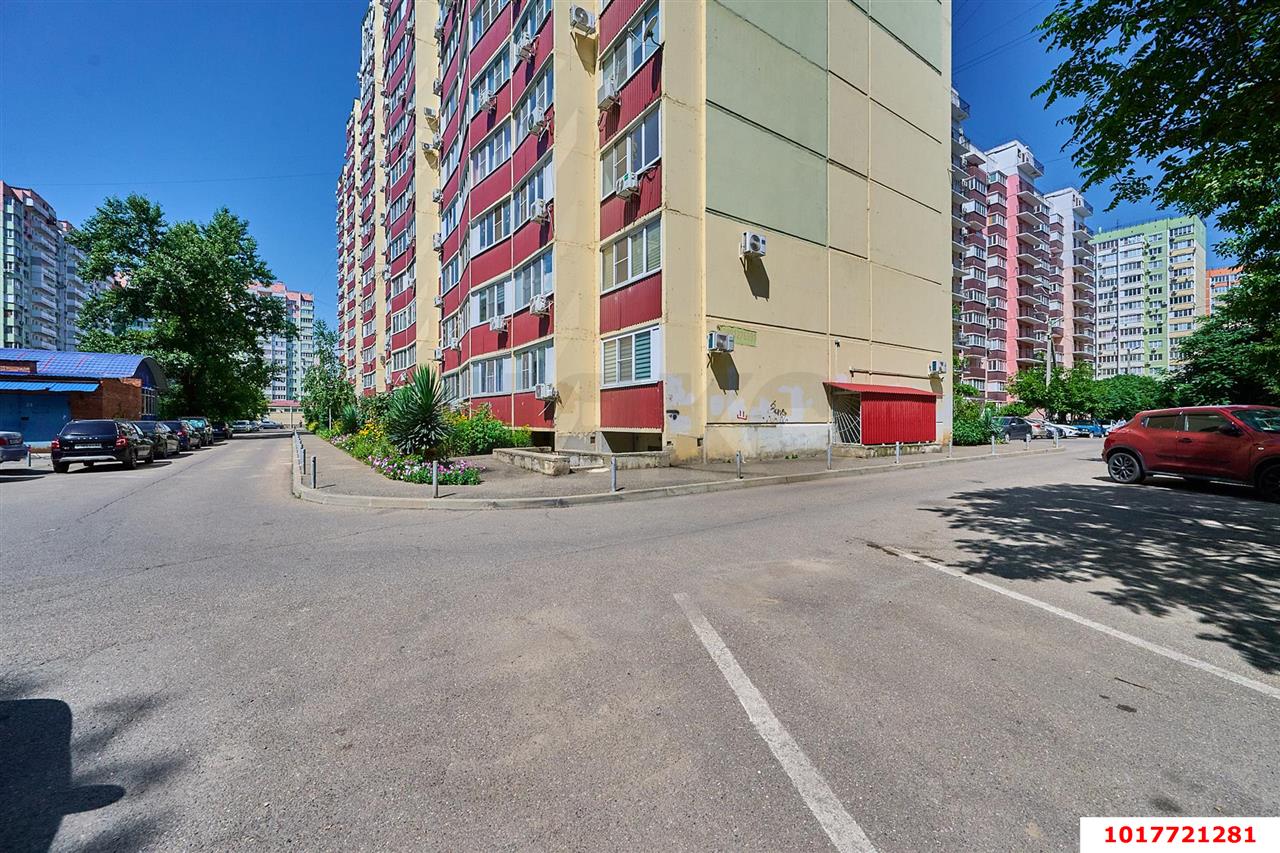 Фото №15: 1-комнатная квартира <span class="whitespace-nowrap">46 м²</span>, <span class="whitespace-nowrap">16/16 эт.</span> - Краснодар, Западный внутригородской округ, мкр. Юбилейный, ул. Рождественская набережная, 37