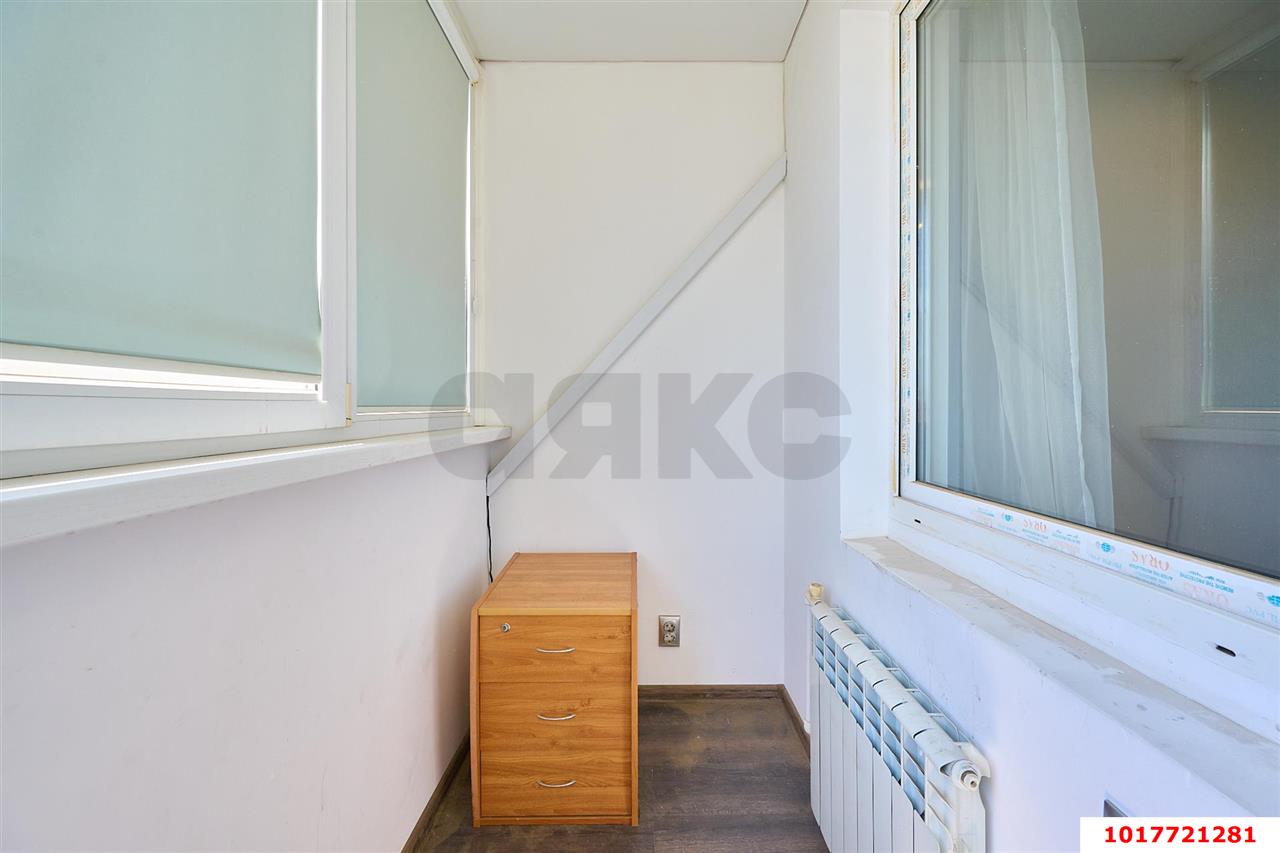 Фото №11: 1-комнатная квартира <span class="whitespace-nowrap">46 м²</span>, <span class="whitespace-nowrap">16/16 эт.</span> - Краснодар, Западный внутригородской округ, мкр. Юбилейный, ул. Рождественская набережная, 37