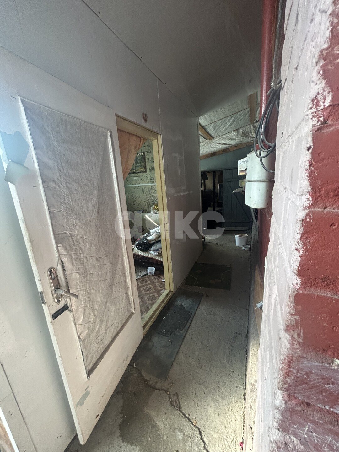 Фото №10: Дом <span class="whitespace-nowrap">105 м²</span> <span class="whitespace-nowrap">+ 5 сот.</span>, <span class="whitespace-nowrap">2 эт.</span> - Новокубанск, пер. Гражданский, 10