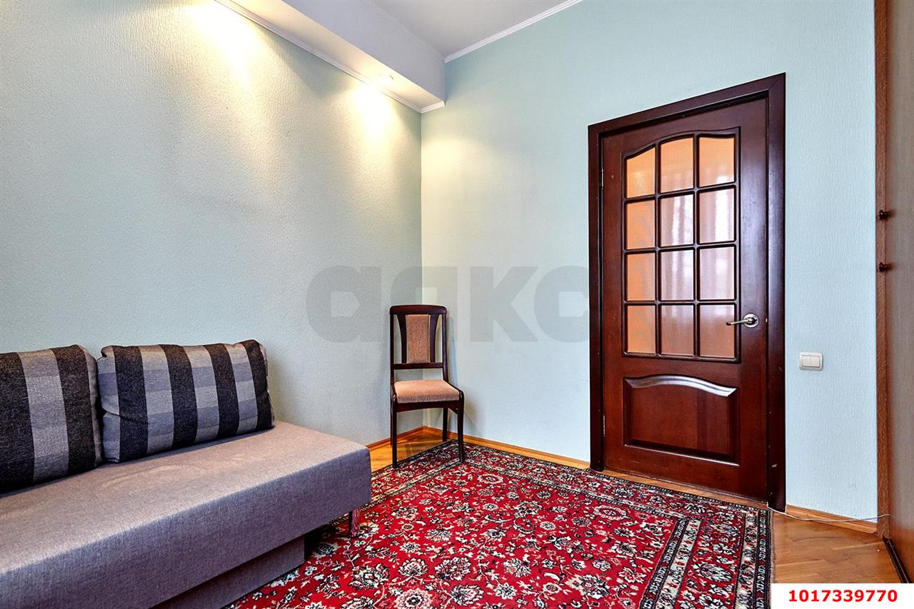 Фото №5: 3-комнатная квартира <span class="whitespace-nowrap">63 м²</span>, <span class="whitespace-nowrap">3/3 эт.</span> - Краснодар, мкр. Западный внутригородской округ, ул. Красная, 167