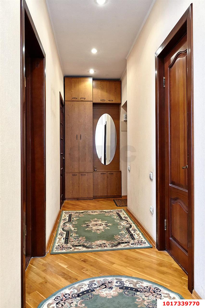 Фото №6: 3-комнатная квартира <span class="whitespace-nowrap">63 м²</span>, <span class="whitespace-nowrap">3/3 эт.</span> - Краснодар, мкр. Западный внутригородской округ, ул. Красная, 167