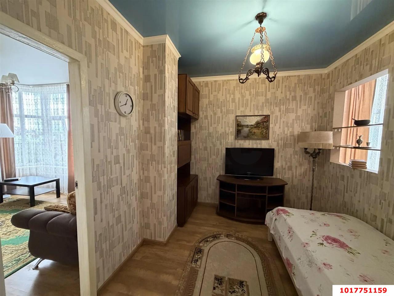 Фото №10: 2-комнатная квартира <span class="whitespace-nowrap">53 м²</span>, <span class="whitespace-nowrap">5/6 эт.</span> - Краснодар, Прикубанский внутригородской округ, Калинино, мкр. Завод Радиоизмерительных Приборов, ул. Домбайская, 9