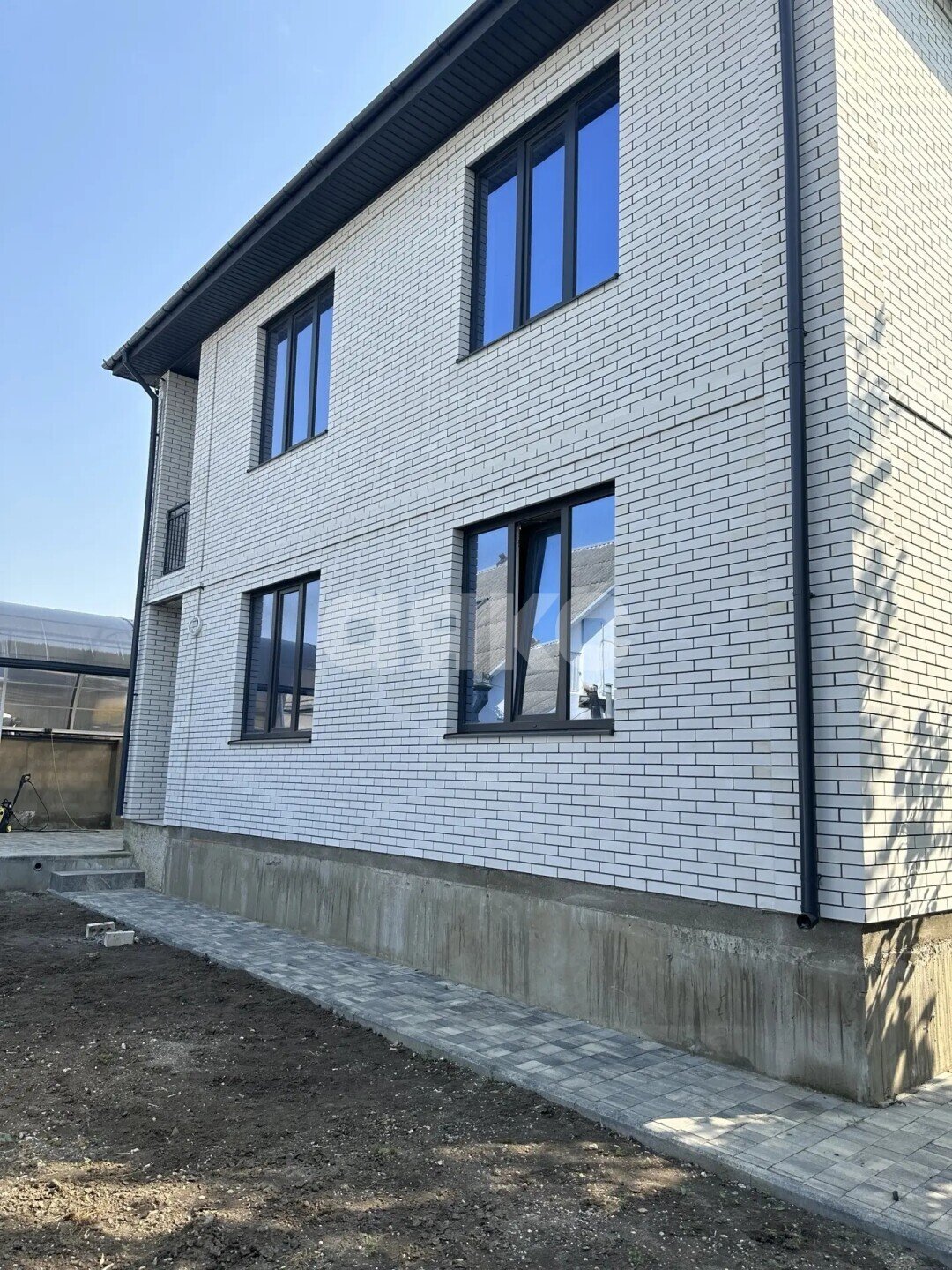 Фото №2: Дом <span class="whitespace-nowrap">211 м²</span> <span class="whitespace-nowrap">+ 6.5 сот.</span>, <span class="whitespace-nowrap">2 эт.</span> - Супсех, ул. Гагарина