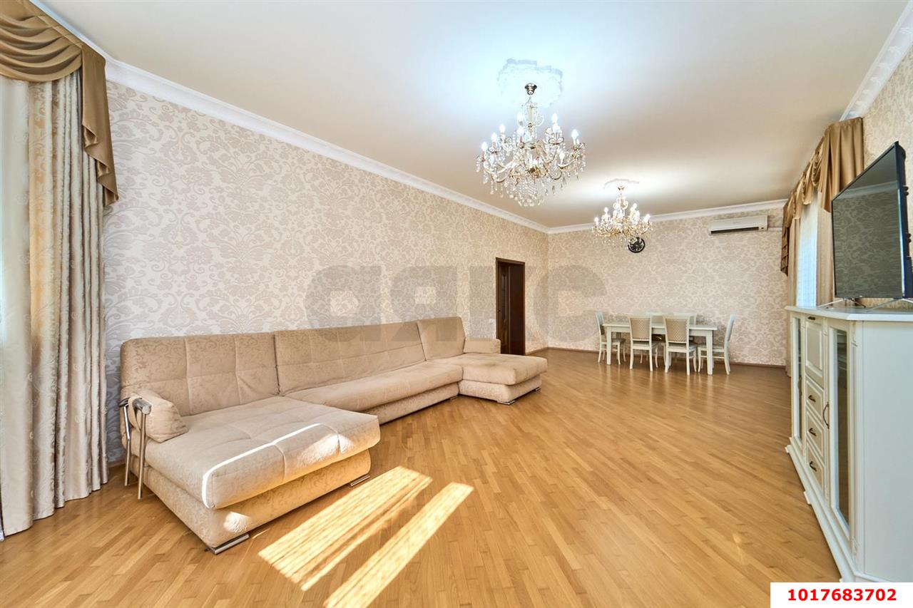 Фото №15: Дом <span class="whitespace-nowrap">412 м²</span> <span class="whitespace-nowrap">+ 16 сот.</span>, <span class="whitespace-nowrap">3 эт.</span> - Краснодар, Прикубанский внутригородской округ, мкр. Горхутор, ул. Яхонтовая, 36