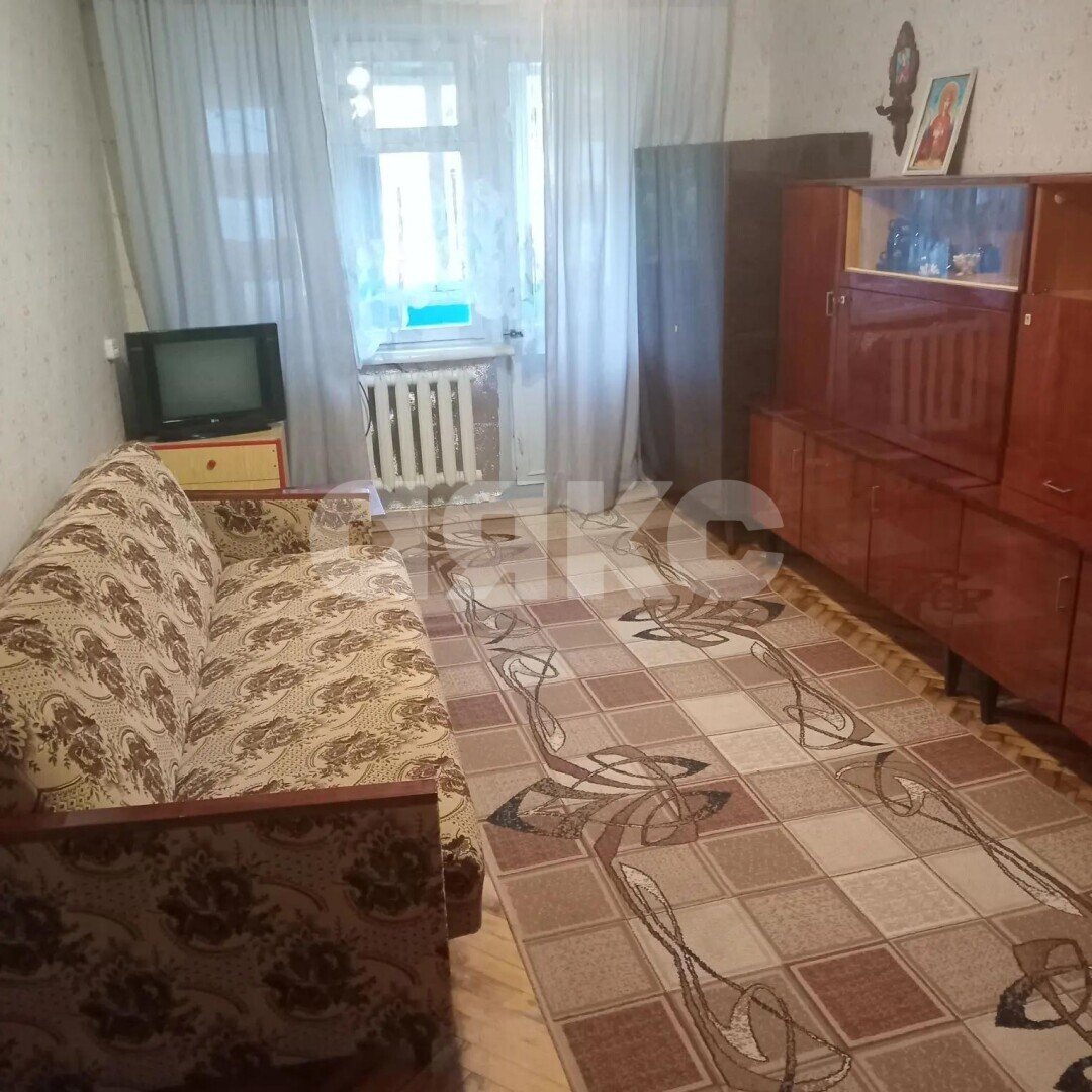 Фото №2: 1-комнатная квартира <span class="whitespace-nowrap">32 м²</span>, <span class="whitespace-nowrap">3/5 эт.</span> - Мелитополь, р. Микро, пр-кт 50-летия Победы, 44