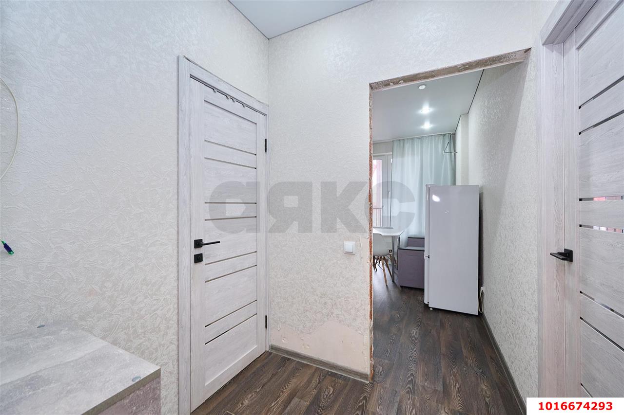 Фото №10: 1-комнатная квартира <span class="whitespace-nowrap">36 м²</span>, <span class="whitespace-nowrap">3/16 эт.</span> - Краснодар, Прикубанский внутригородской округ, Калинино, Завод Радиоизмерительных Приборов, мкр. ЖК Lime, ул. 2-я Российская, 162