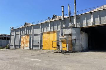 Фото №1: Коммерция <span class="whitespace-nowrap">2200 м²</span>, <span class="whitespace-nowrap">1/1 эт.</span> - Мариуполь, р. Ильичёвский, ул. Заозёрная, 62