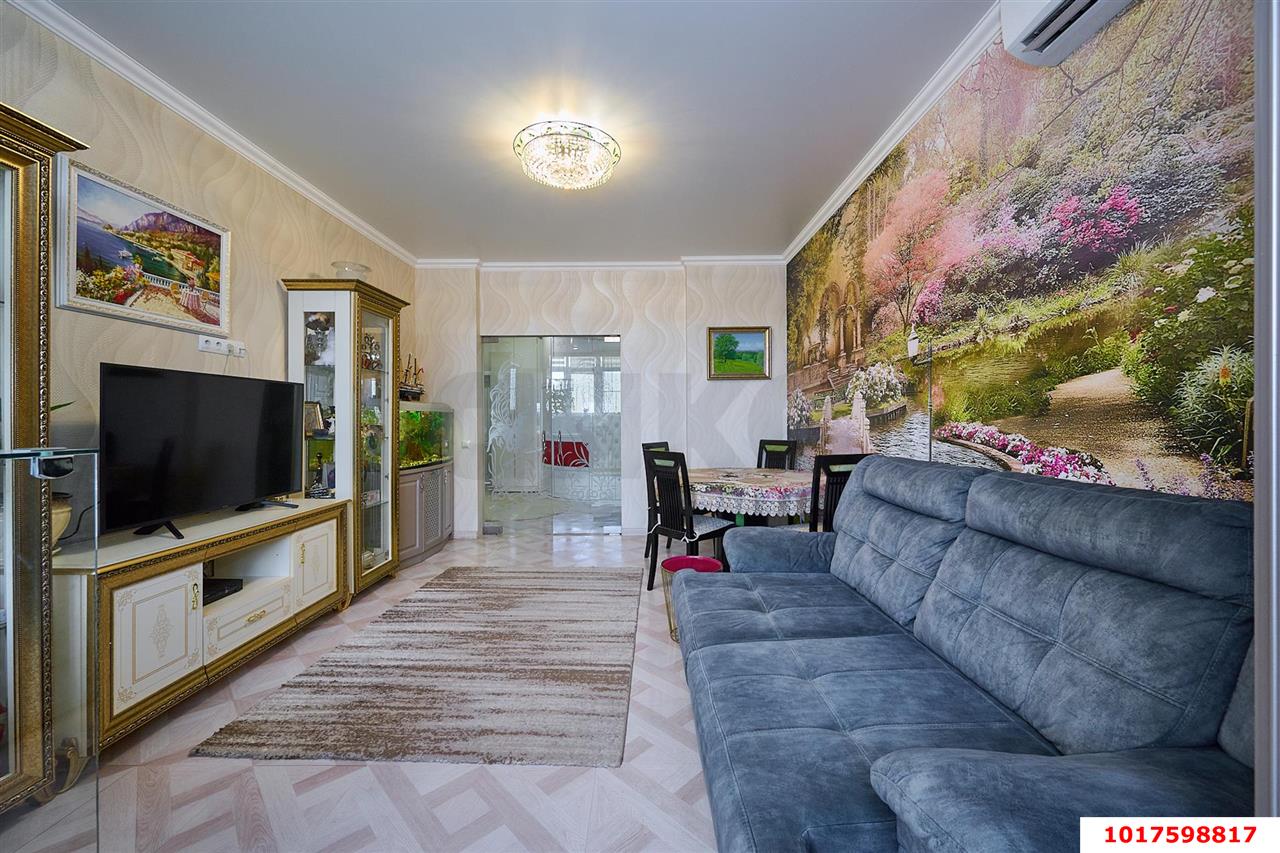 Фото №4: 2-комнатная квартира <span class="whitespace-nowrap">75 м²</span>, <span class="whitespace-nowrap">13/19 эт.</span> - Краснодар, Западный внутригородской округ, мкр. Горгаз, ул. Николая Кондратенко, 6к2