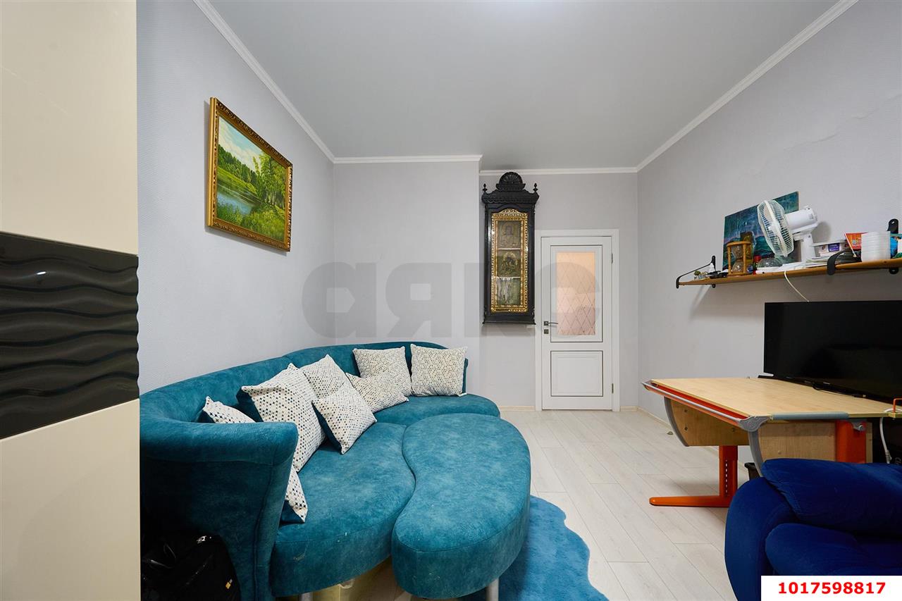 Фото №13: 2-комнатная квартира <span class="whitespace-nowrap">75 м²</span>, <span class="whitespace-nowrap">13/19 эт.</span> - Краснодар, Западный внутригородской округ, мкр. Горгаз, ул. Николая Кондратенко, 6к2