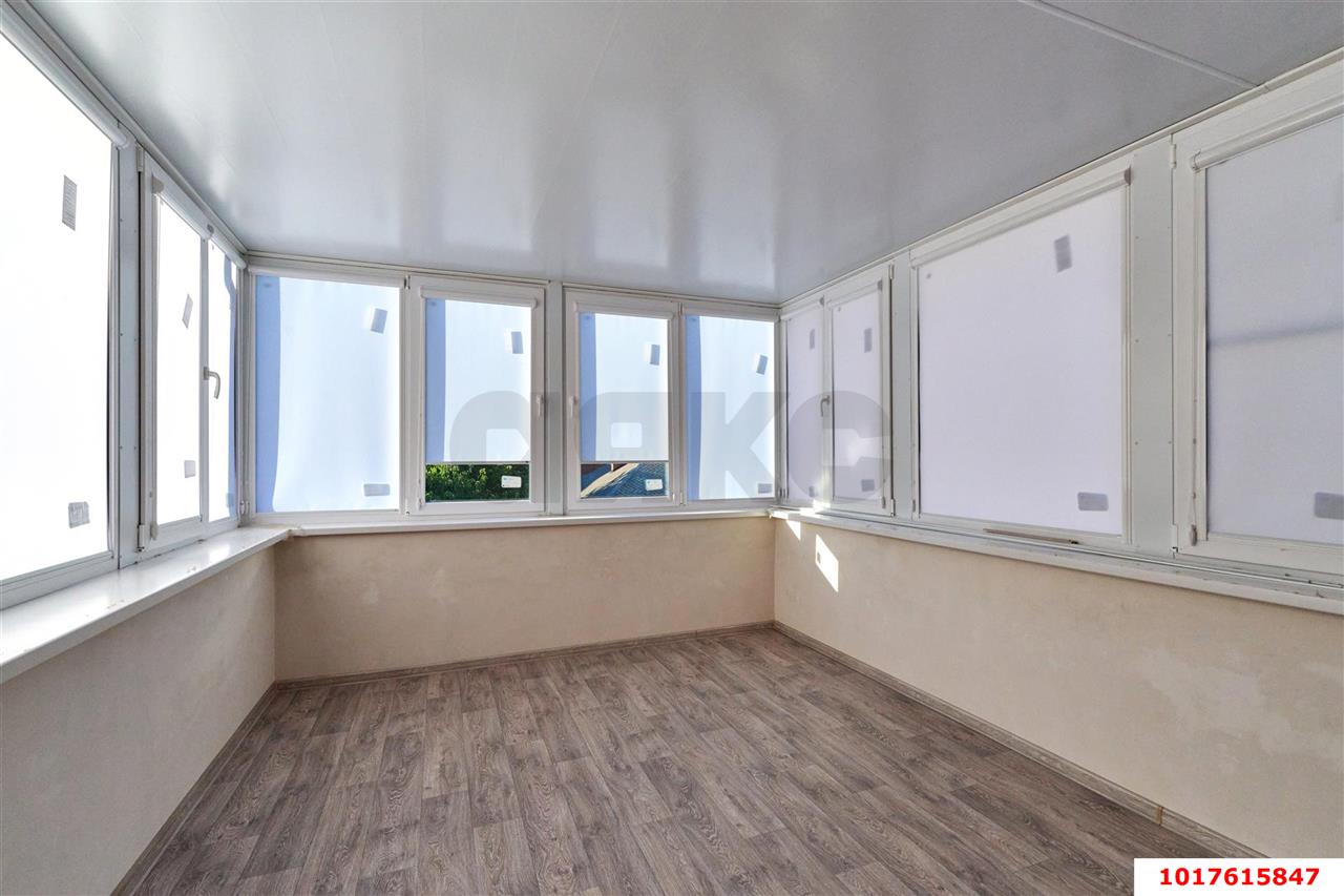 Фото №10: Дом <span class="whitespace-nowrap">308 м²</span> <span class="whitespace-nowrap">+ 8.1 сот.</span>, <span class="whitespace-nowrap">2 эт.</span> - Краснодар, Прикубанский внутригородской округ, мкр. Музыкальный, ул. имени Ф.И. Шаляпина, 15