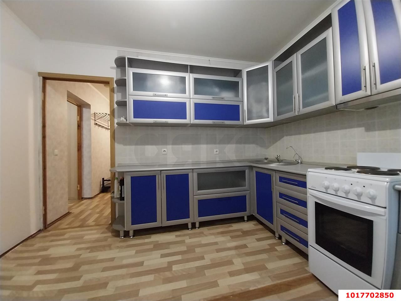 Фото №3: 1-комнатная квартира <span class="whitespace-nowrap">38 м²</span>, <span class="whitespace-nowrap">6/13 эт.</span> - Краснодар, Западный внутригородской округ, мкр. Юбилейный, пр-кт Чекистов, 40