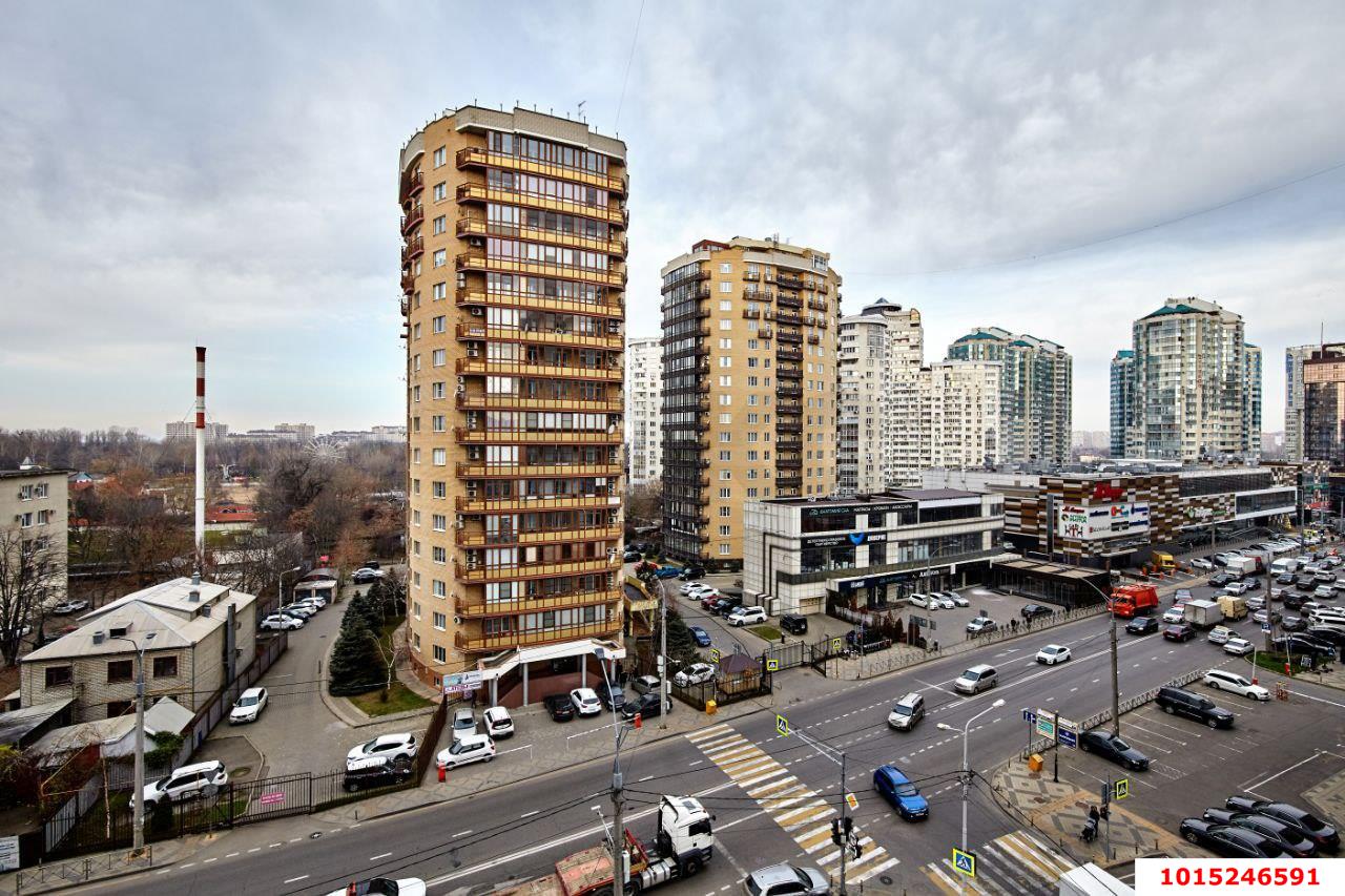 Фото №17: 3-комнатная квартира <span class="whitespace-nowrap">87 м²</span>, <span class="whitespace-nowrap">7/16 эт.</span> - Краснодар, Западный внутригородской округ, мкр. Центральный, ул. Комсомольская, 4