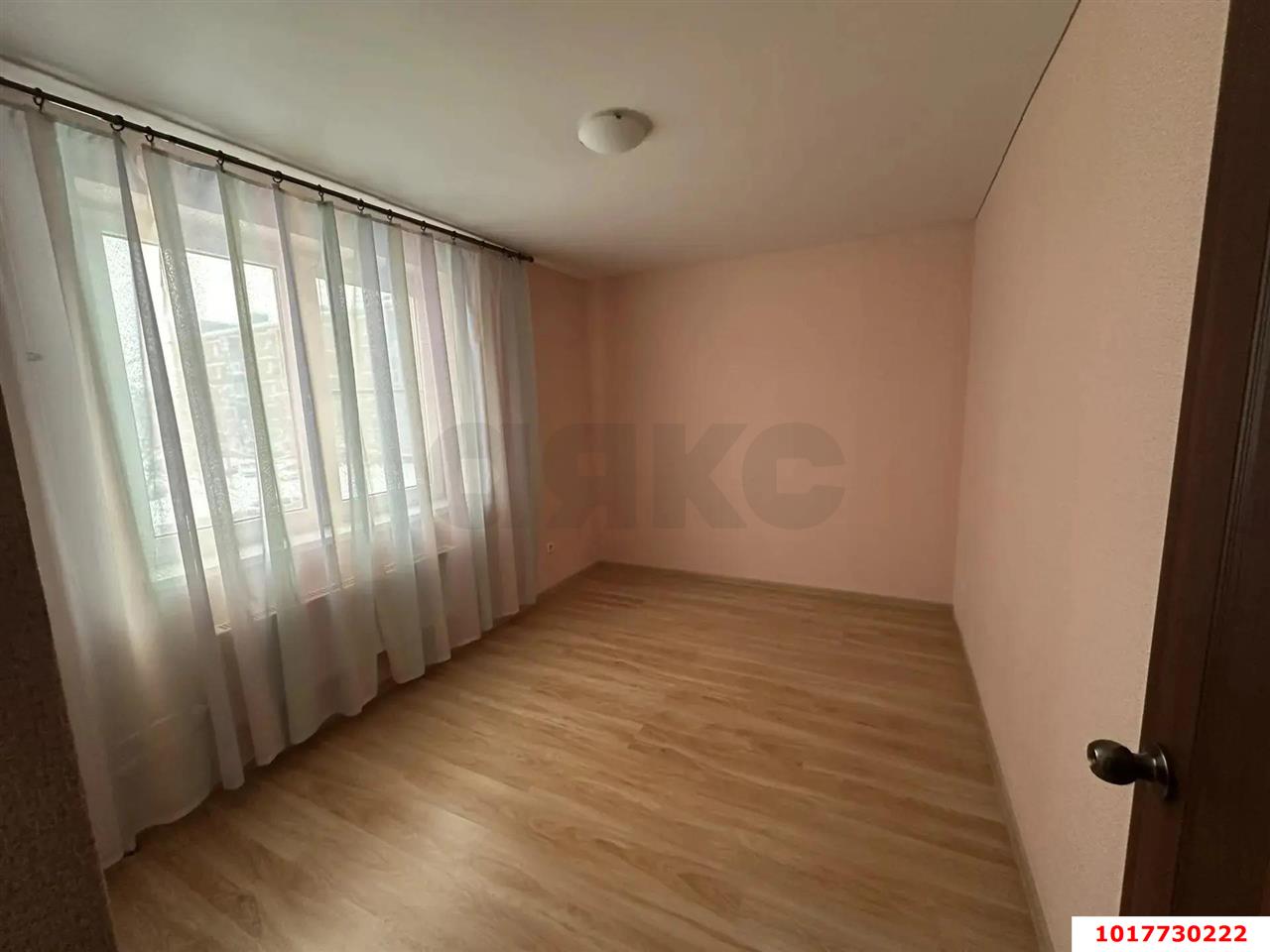 Фото №2: 3-комнатная квартира <span class="whitespace-nowrap">64 м²</span>, <span class="whitespace-nowrap">2/5 эт.</span> - Берёзовый, Прикубанский внутригородской округ, Прогресс, мкр. жилой комплекс Прогресс, ул. имени Туполева А.Н., 4