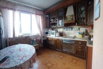 Фото №1: 3-комнатная квартира <span class="whitespace-nowrap">74 м²</span>, <span class="whitespace-nowrap">9/17 эт.</span> - Москва, мкр. 39А, ул. Новороссийская, 25к1