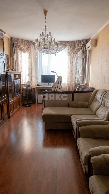 Фото №8: 3-комнатная квартира <span class="whitespace-nowrap">74 м²</span>, <span class="whitespace-nowrap">9/17 эт.</span> - Москва, ул. Новороссийская, 25к1