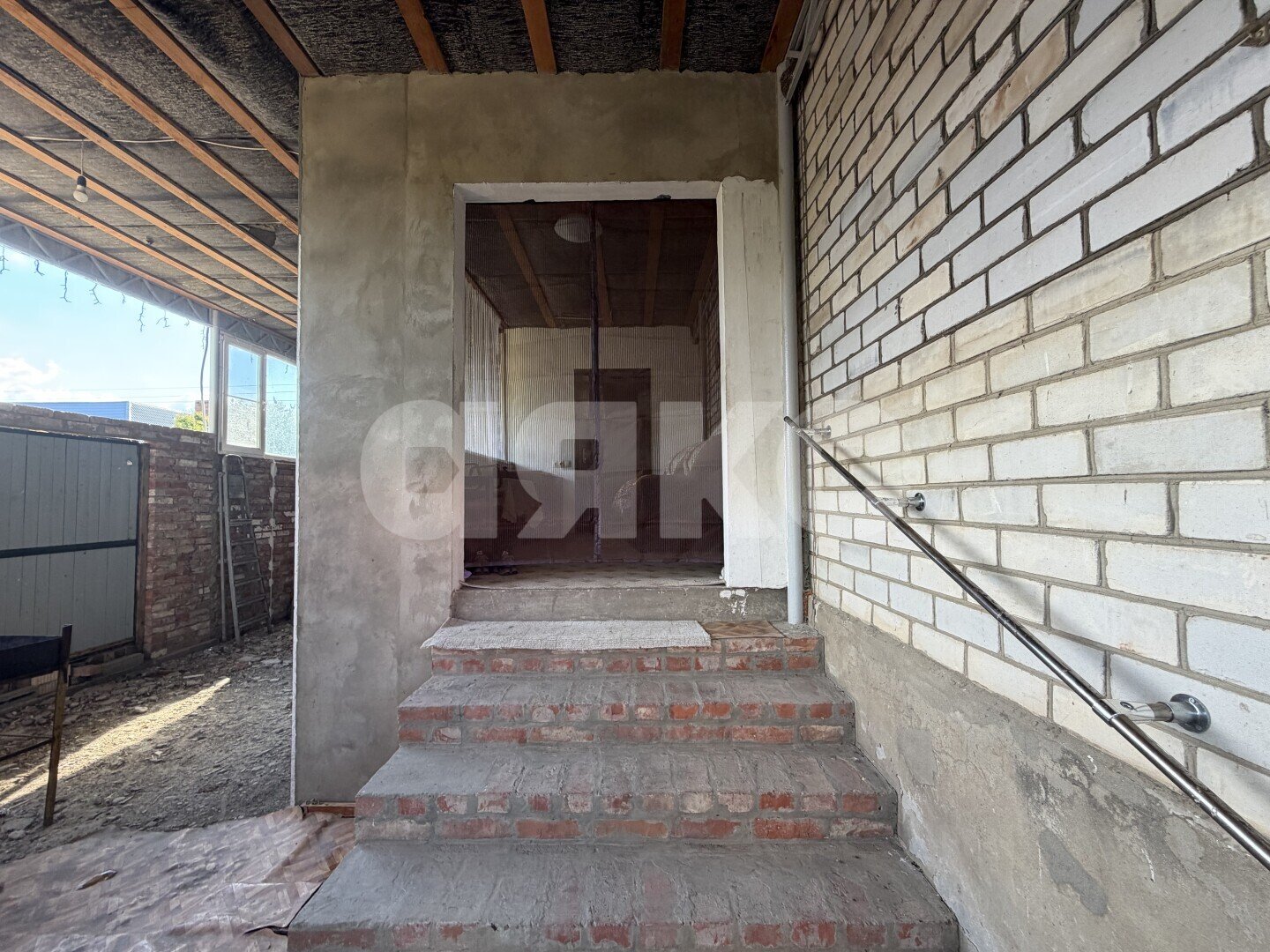 Фото №26: Дом <span class="whitespace-nowrap">152 м²</span> <span class="whitespace-nowrap">+ 10 сот.</span>, <span class="whitespace-nowrap">1 эт.</span> - Кореновск, ул. Смоленская, 30