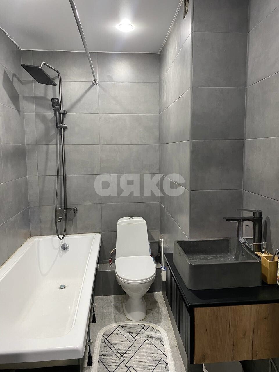 Фото №8: 1-комнатная квартира <span class="whitespace-nowrap">50 м²</span>, <span class="whitespace-nowrap">9/9 эт.</span> - Туапсе, ул. Калараша, 12А