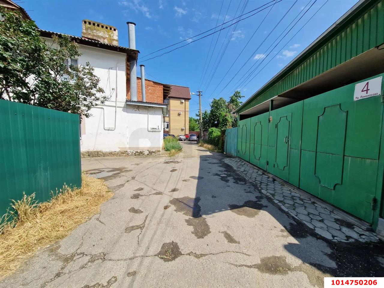 Фото №21: Часть дома <span class="whitespace-nowrap">46 м²</span> <span class="whitespace-nowrap">+ 1 сот.</span>, <span class="whitespace-nowrap">1 эт.</span> - Краснодар, Центральный внутригородской округ, мкр. Центральный, пр-д 1-й  Ломоносова, 1