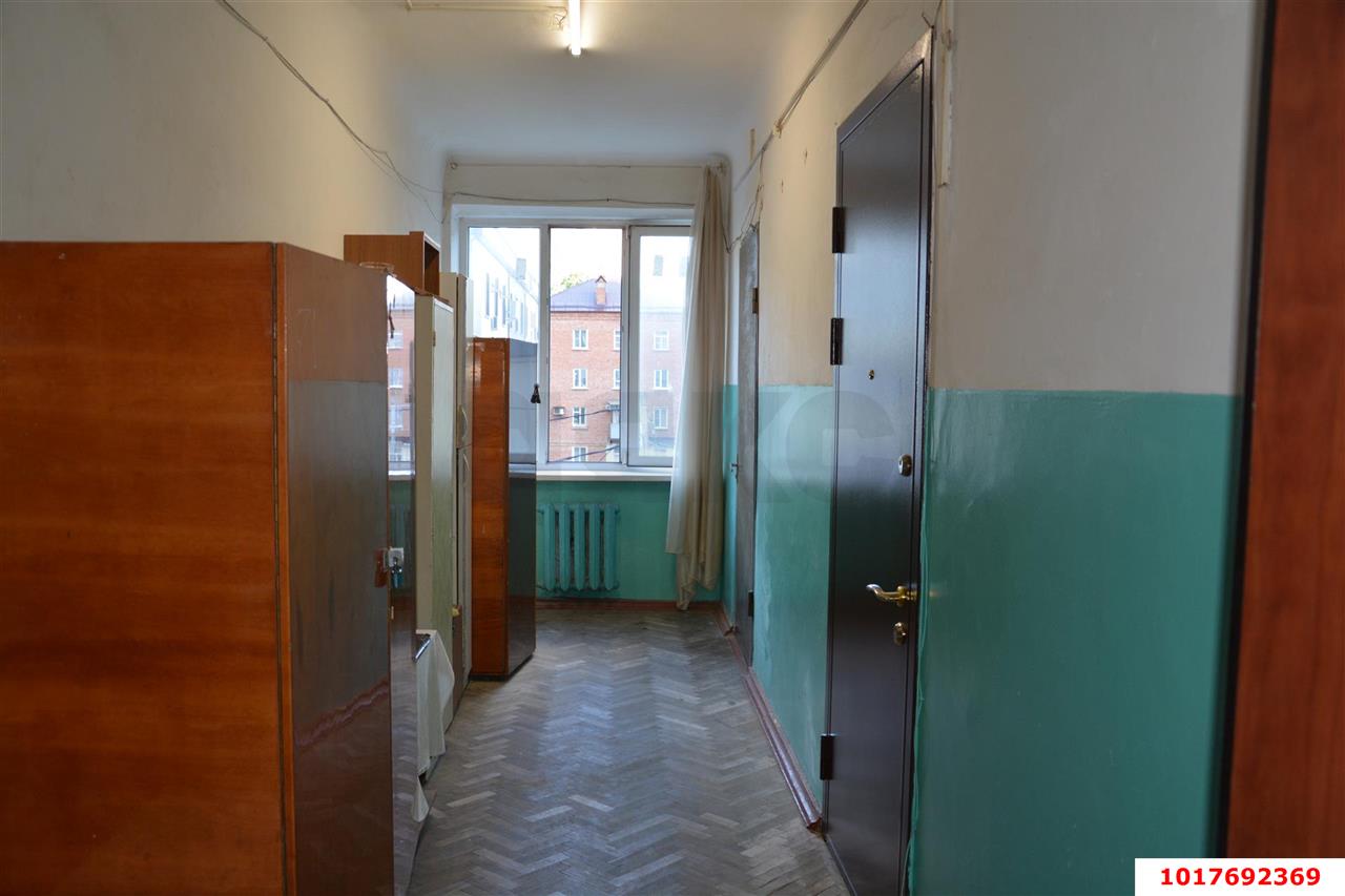 Фото №8: Комната <span class="whitespace-nowrap">17 м²</span>, <span class="whitespace-nowrap">3/4 эт.</span> - Краснодар, Карасунский внутригородской округ, мкр. Черёмушки, ул. Таманская, 156