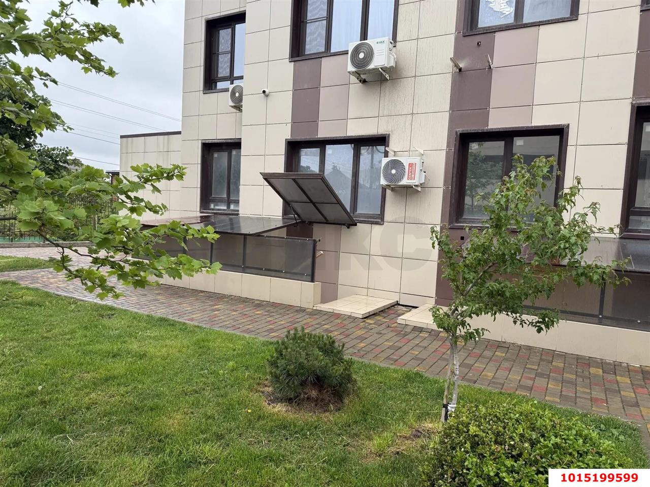 Фото №2: Офисное помещение <span class="whitespace-nowrap">22 м²</span>, <span class="whitespace-nowrap">-1/16 эт.</span> - Новая Адыгея, мкр. жилой комплекс Мега-Победа, ул. Береговая, 3к16