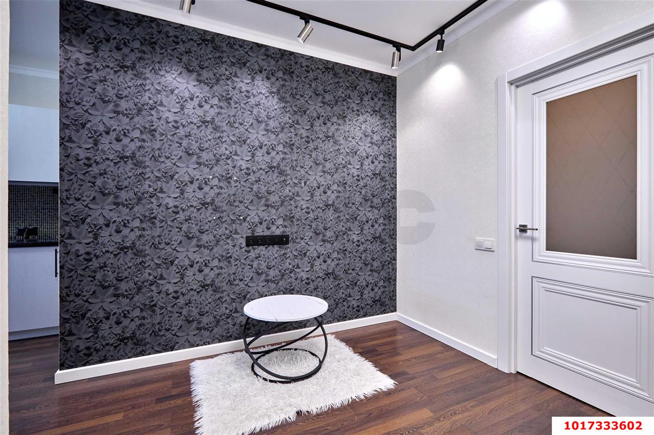 Фото №6: 1-комнатная квартира <span class="whitespace-nowrap">40 м²</span>, <span class="whitespace-nowrap">8/16 эт.</span> - Краснодар, Прикубанский внутригородской округ, 2-я Площадка, мкр. жилой комплекс Кремлёвские Ворота, ул. Кореновская, 2к4
