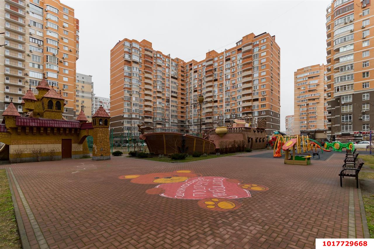 Фото №10: 2-комнатная квартира <span class="whitespace-nowrap">68 м²</span>, <span class="whitespace-nowrap">13/16 эт.</span> - Краснодар, Прикубанский внутригородской округ, Фестивальный, мкр. Солнечный, ул. Казбекская, 16