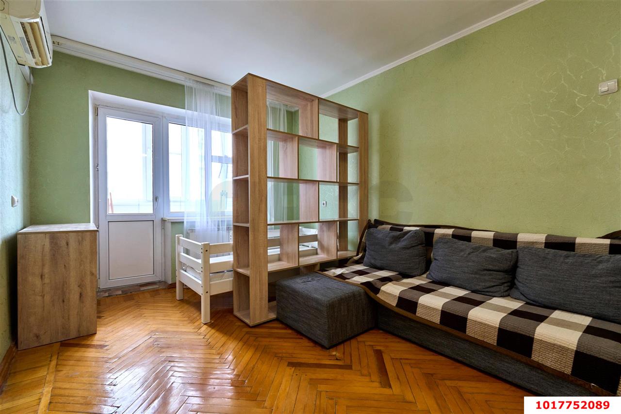 Фото №1: 1-комнатная квартира <span class="whitespace-nowrap">35 м²</span>, <span class="whitespace-nowrap">4/5 эт.</span> - Краснодар, Западный внутригородской округ, мкр. Фестивальный, ул. Фестивальная, 38